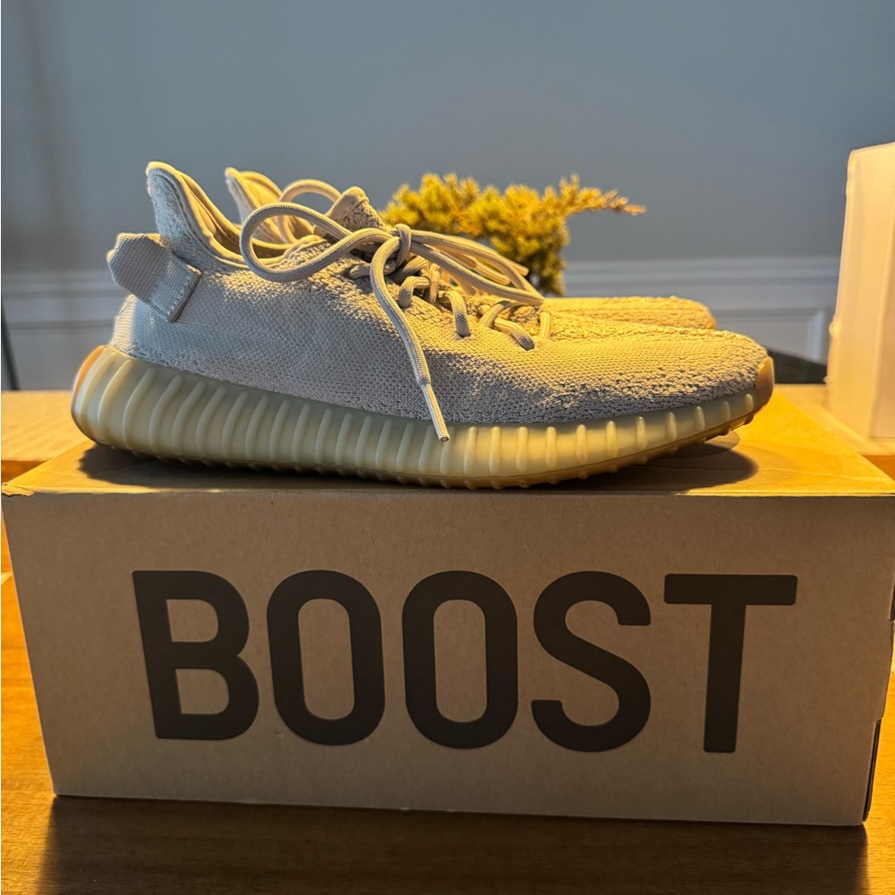 Yeezy Boost 350 V2 Sesame